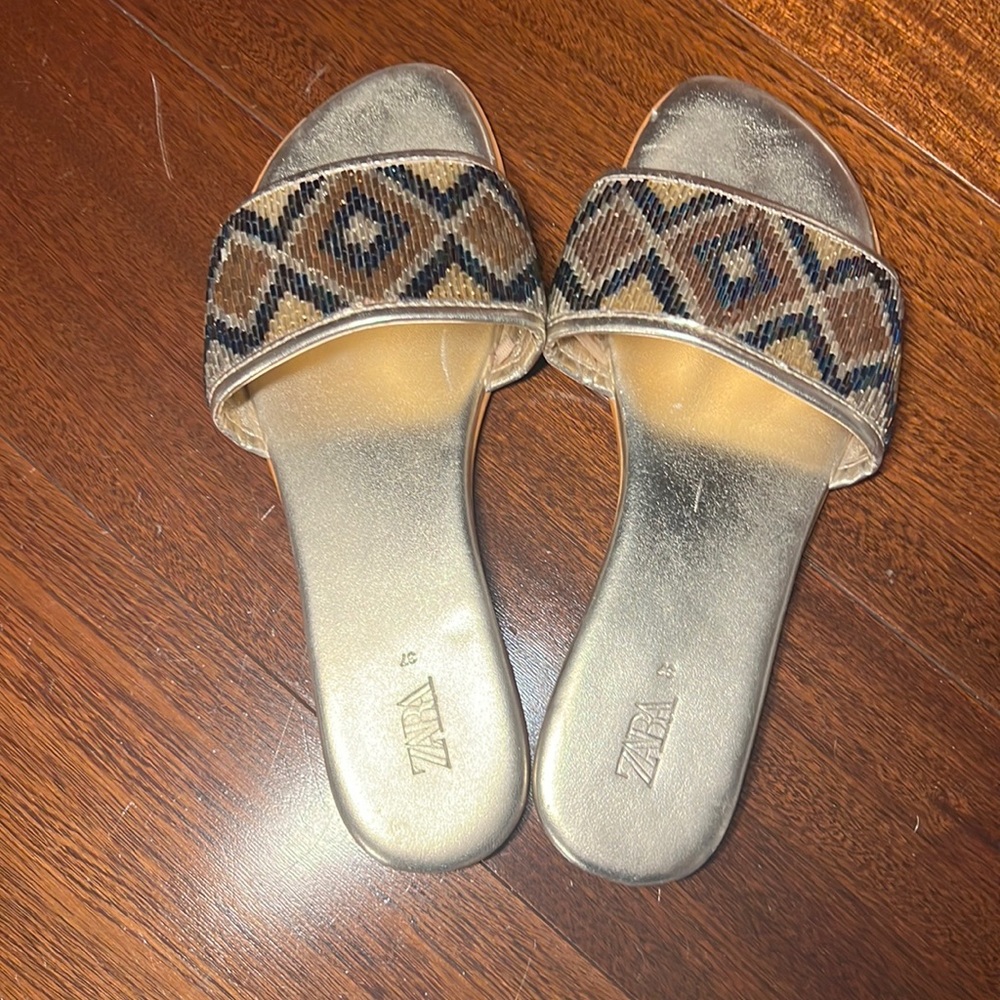 Gold Zara sandal